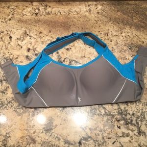 Danskin High Impact Sports Bra